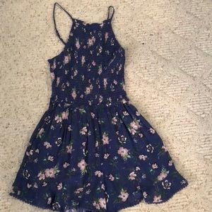 AMERICAN EAGLE BLUE FLORAL ROMPER